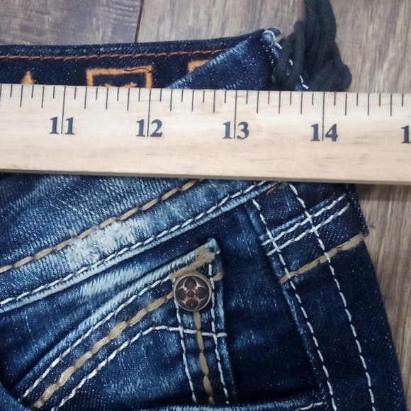 Rock Revival Women's Jeans 26 Straight Leah Embellished Embroidered NWOT - Picture 8 of 12